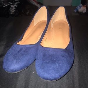 Navy blue flats
